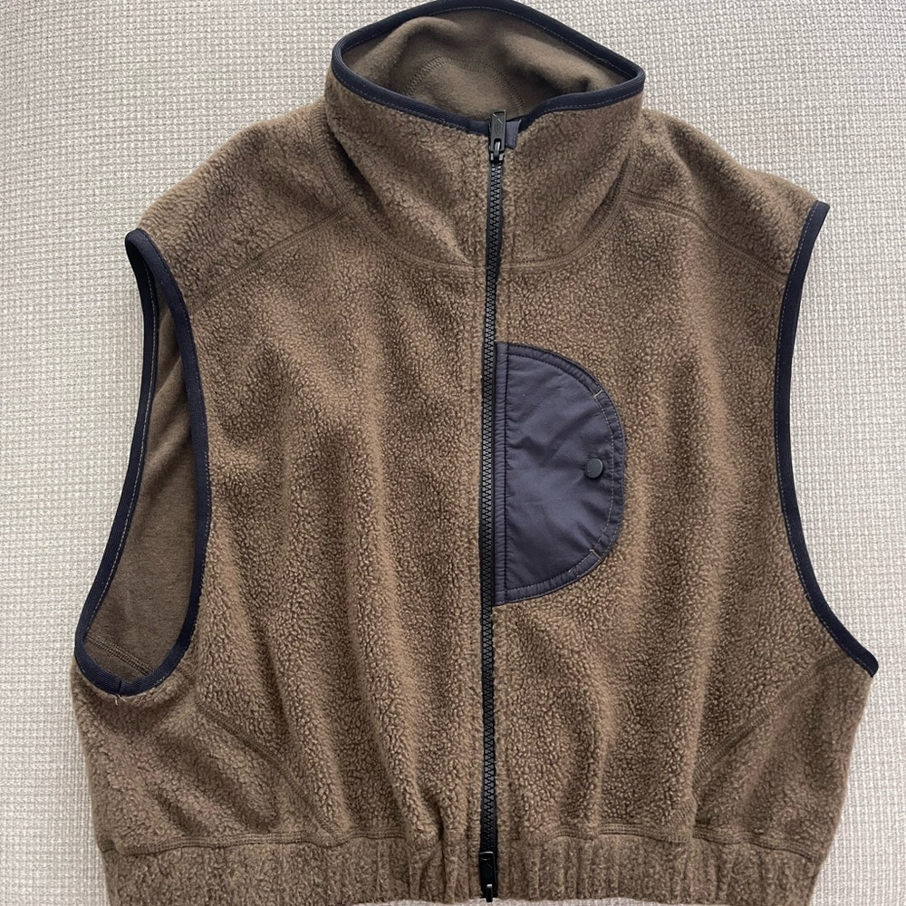 Sherpa Crop Vest